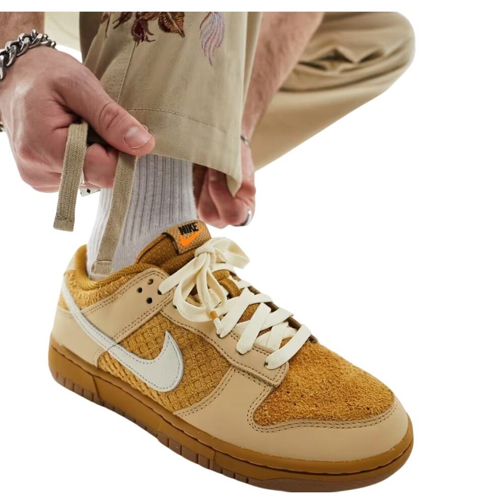 Nike Dunk Low Shoes Mens Size 9 Beige Tan Leather Gum Sole Sneakers FZ4041-744